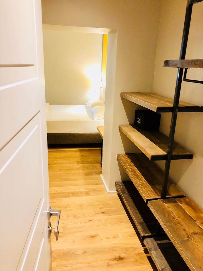 Pensión Giselda 3*